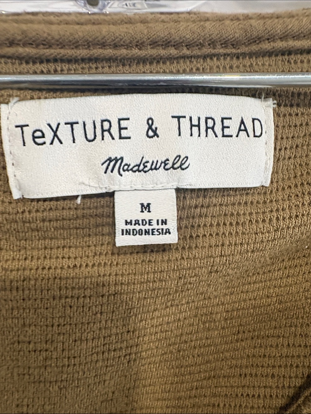 MADWELL TEXTURE & THREAD OLIVE BROWN V - NECK TIE FRONT 100% COTTON SiZE M - Picture 2 of 9